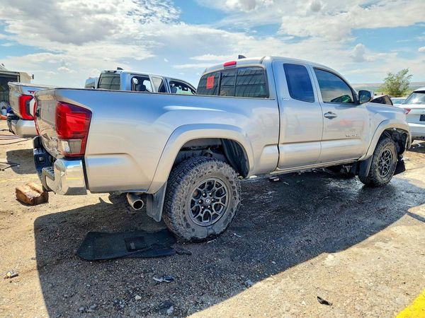 2020 TOYOTA TACOMA SR5