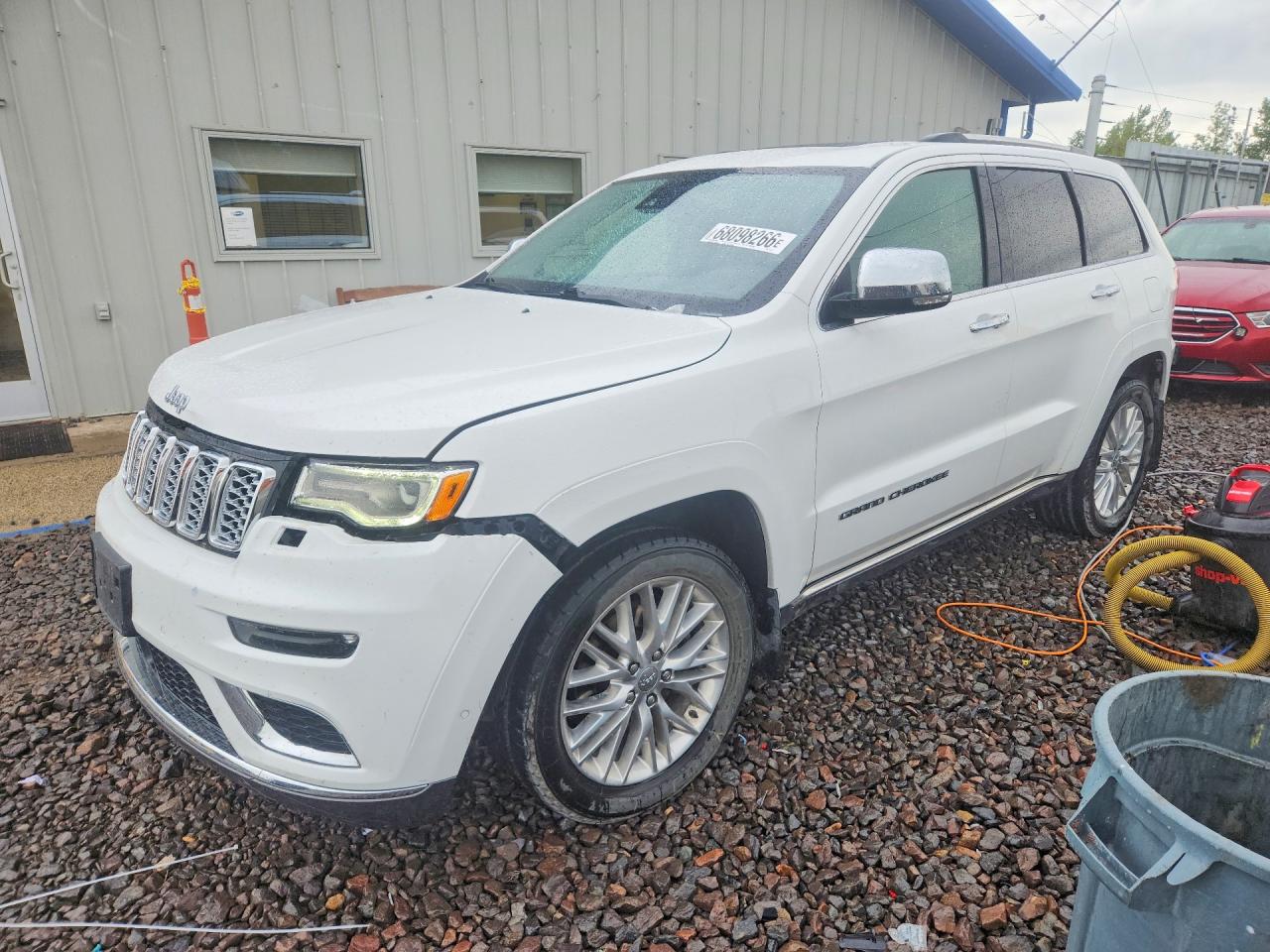 2017 JEEP GRAND CHEROKEE Summit