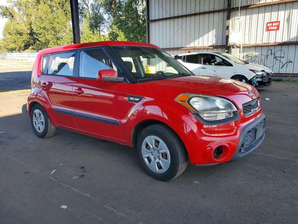 2013 KIA SOUL