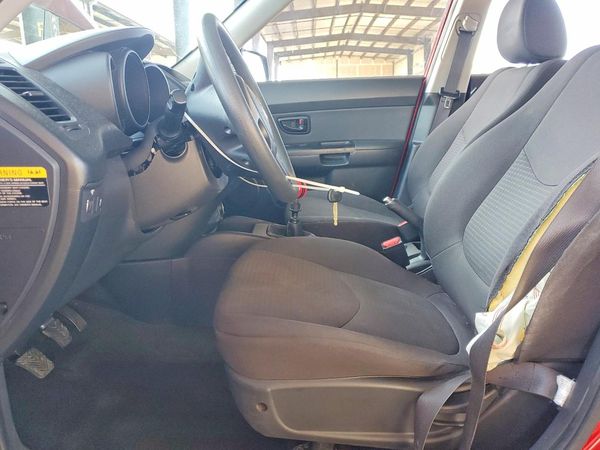 2013 KIA SOUL