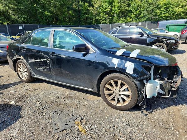 2013 TOYOTA CAMRY