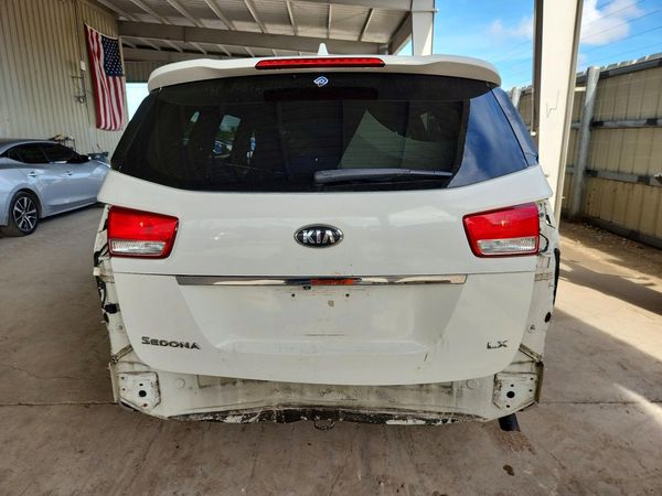 2015 KIA SEDONA