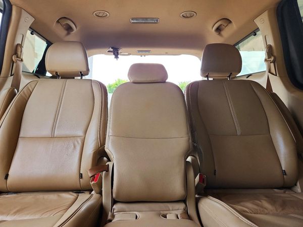 2015 KIA SEDONA