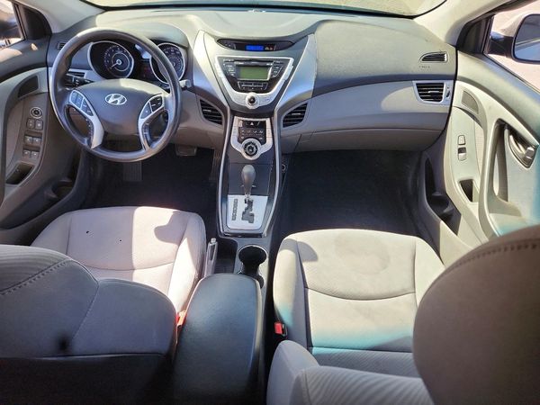 2012 HYUNDAI ELANTRA GLS(Middle grade) — CKPT