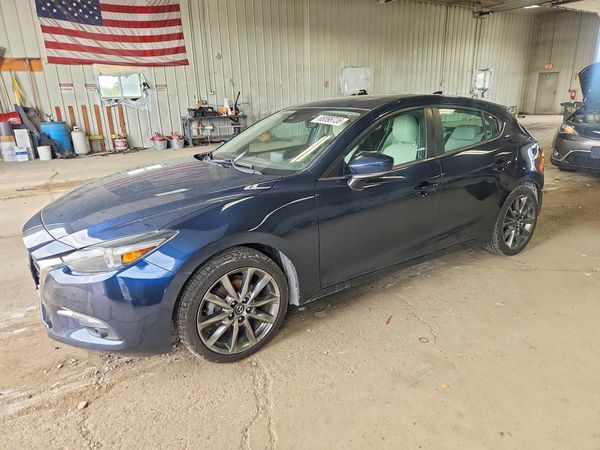 2018 MAZDA 3