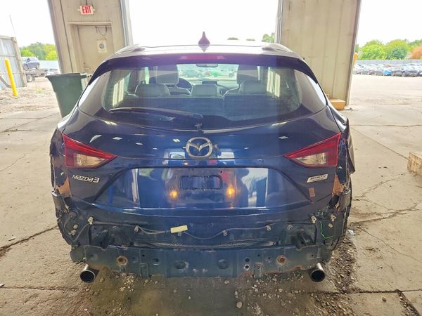 2018 MAZDA 3 Grand Touring