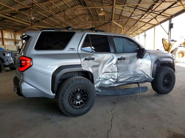 2025 TOYOTA 4RUNNER