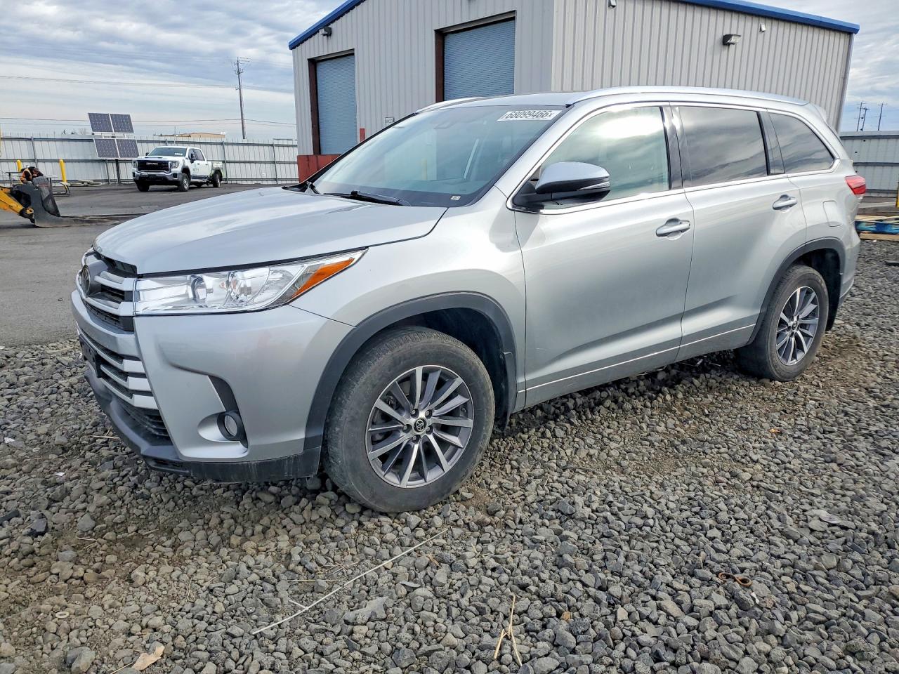 2018 TOYOTA HIGHLANDER SE/XLE