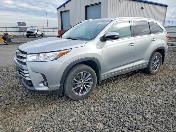 2018 TOYOTA HIGHLANDER