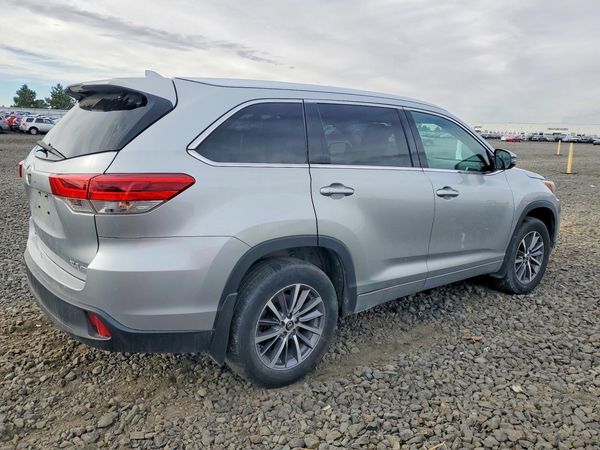 2018 TOYOTA HIGHLANDER SE/XLE