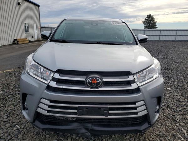 2018 TOYOTA HIGHLANDER SE/XLE