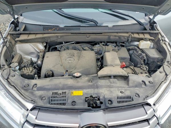 2018 TOYOTA HIGHLANDER SE/XLE