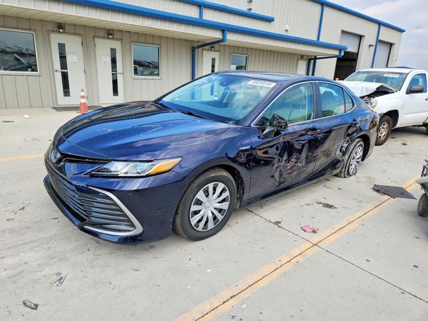 2021 TOYOTA CAMRY