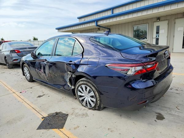2021 TOYOTA CAMRY LE