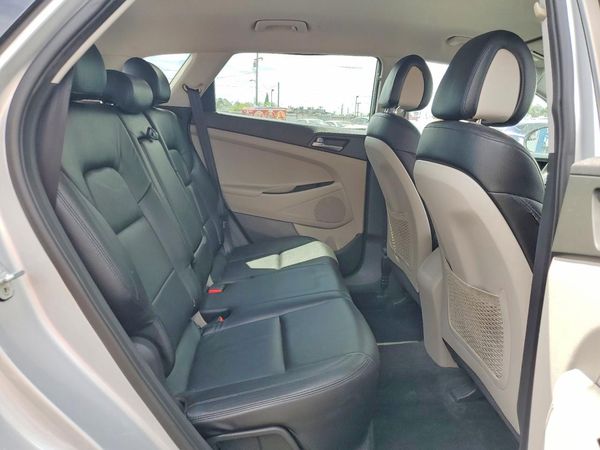 2017 HYUNDAI TUCSON