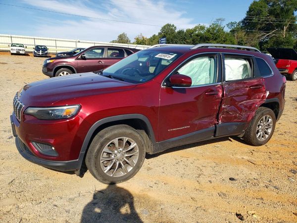 2020 JEEP CHEROKEE Latitude Plus — Front 3/4