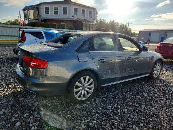 2015 AUDI A4