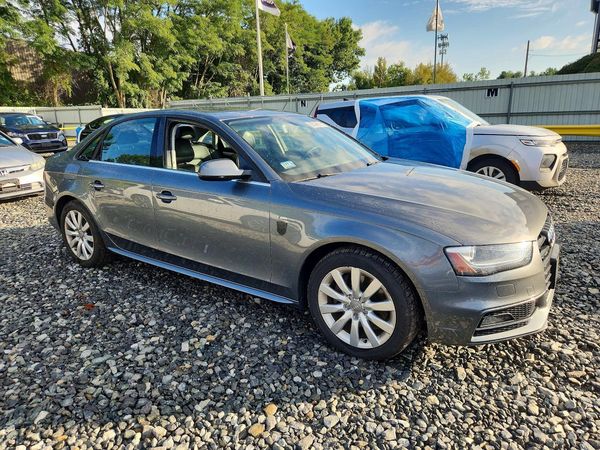 2015 AUDI A4