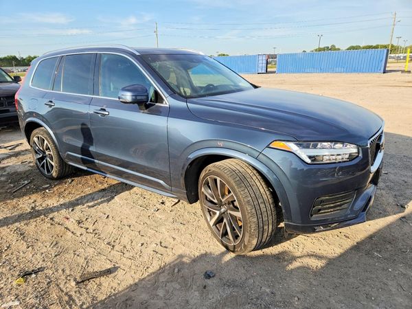 2022 VOLVO XC90 Momentum (excl S60)
