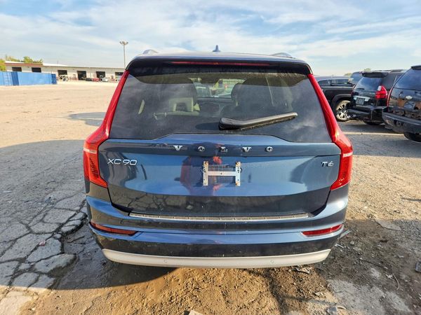 2022 VOLVO XC90 Momentum (excl S60)