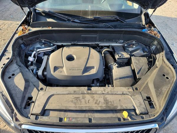 2022 VOLVO XC90 Momentum (excl S60)