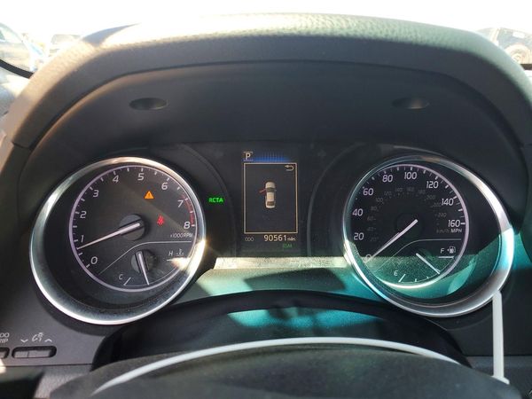 2018 TOYOTA CAMRY L/LE/SE/XLE — ODOM