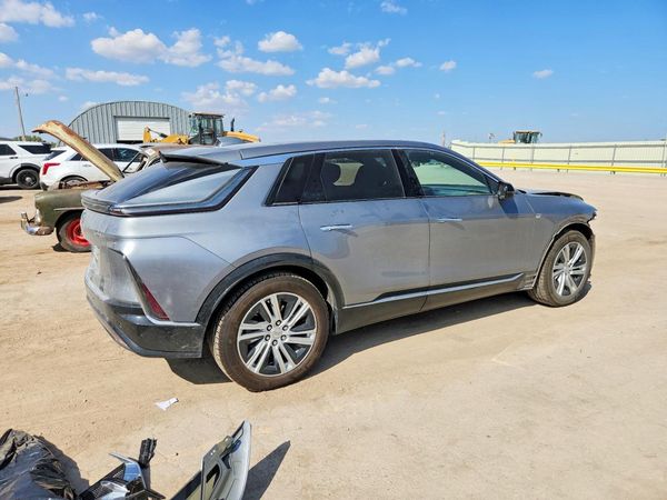 2024 CADILLAC LYRIQ Tech-1