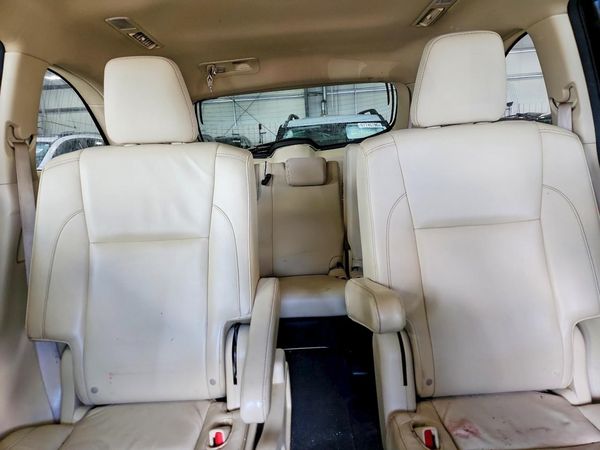 2016 TOYOTA HIGHLANDER