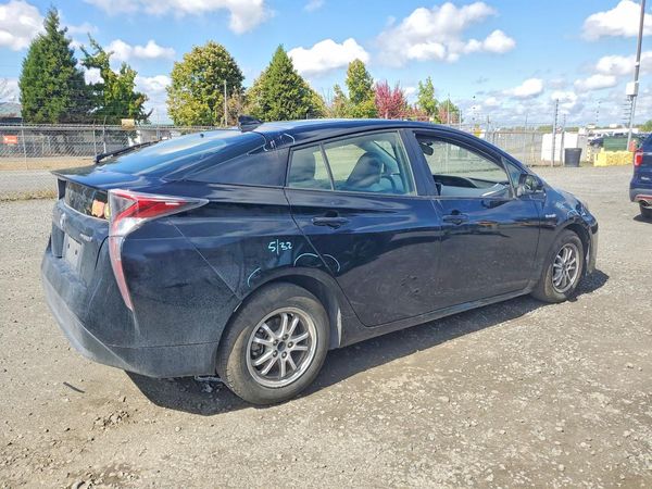 2016 TOYOTA PRIUS One/Two
