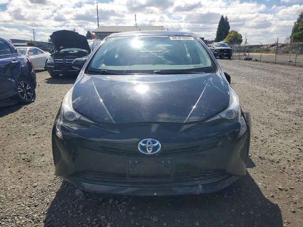 2016 TOYOTA PRIUS One/Two