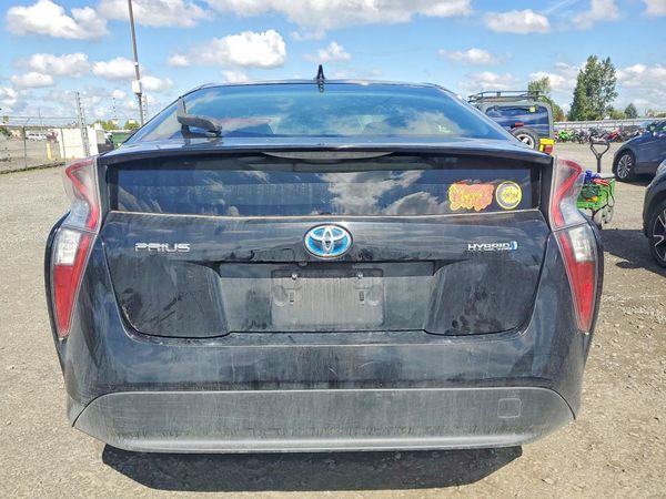 2016 TOYOTA PRIUS One/Two