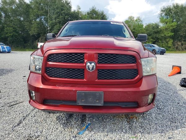 2013 RAM 1500 ST