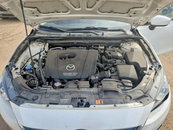 2016 MAZDA 3