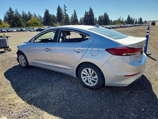 2017 HYUNDAI ELANTRA SE Base