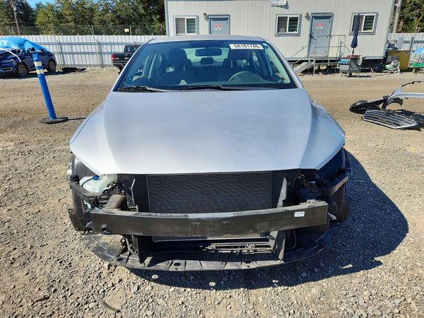 2017 HYUNDAI ELANTRA SE Base