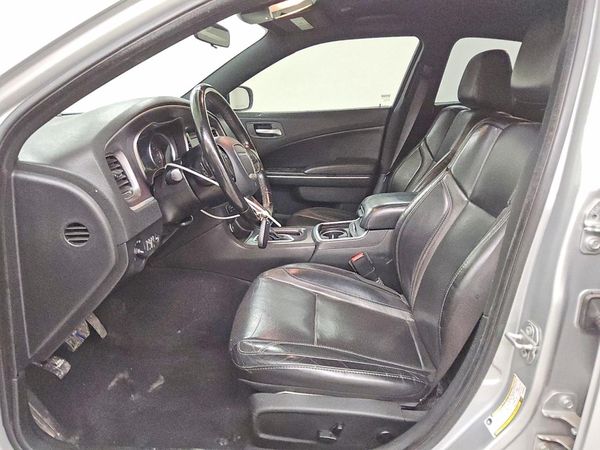 2019 DODGE CHARGER SXT — DENT