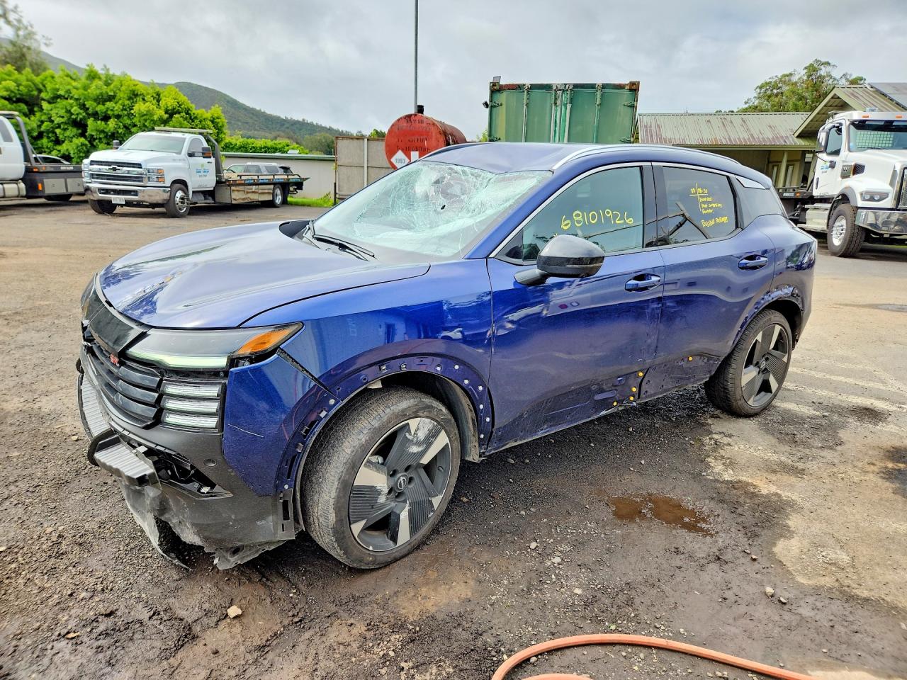 2026 NISSAN KICKS SR — Front 3/4