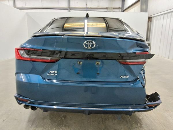 2026 TOYOTA CAMRY — DIRR