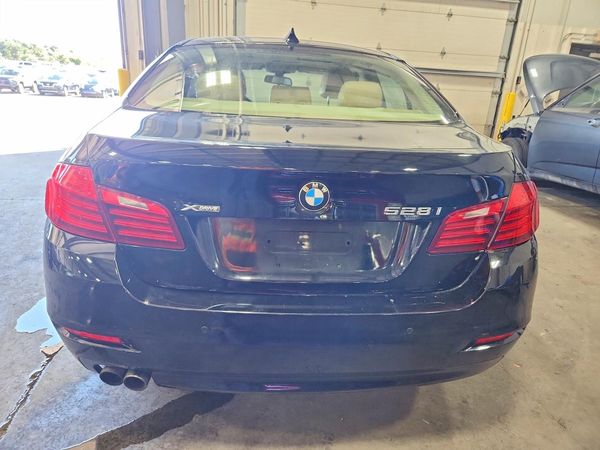2014 BMW 528