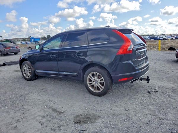 2015 VOLVO XC60 Premier (non R design)