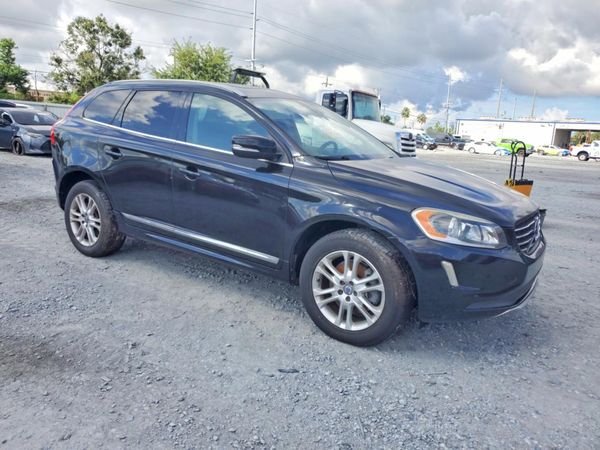 2015 VOLVO XC60 Premier (non R design)