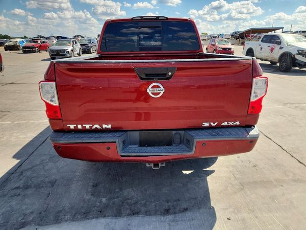 2018 NISSAN TITAN