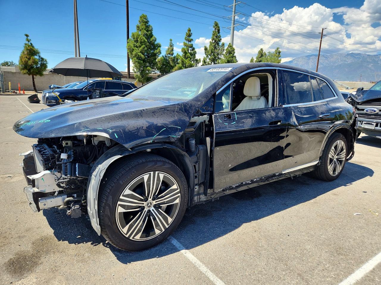 2023 MERCEDES-BENZ EQS SUV