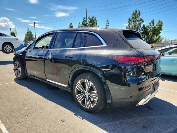 2023 MERCEDES-BENZ EQS SUV