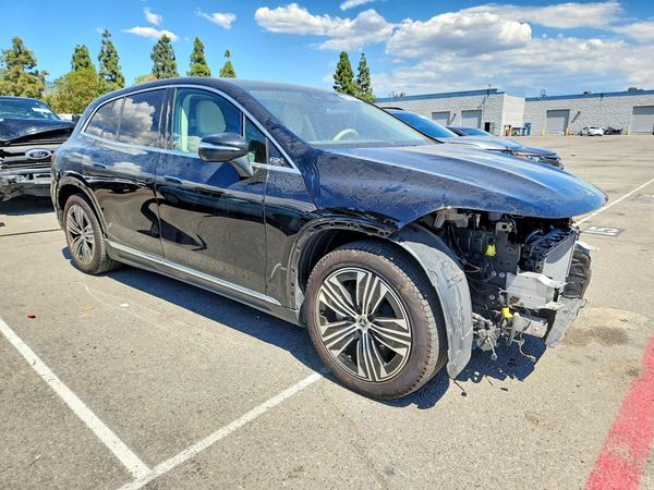 2023 MERCEDES-BENZ EQS SUV