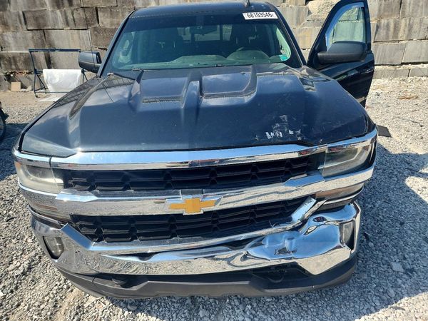 2017 CHEVROLET SILVERADO LT