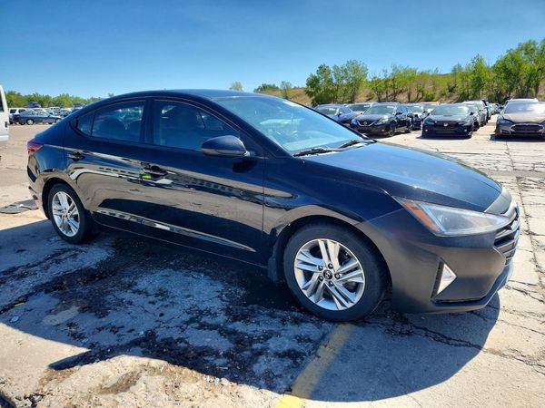 2019 HYUNDAI ELANTRA