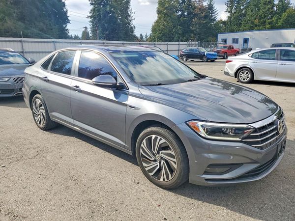 2021 VOLKSWAGEN JETTA