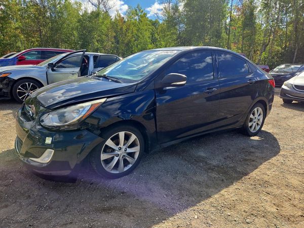 2013 HYUNDAI ACCENT