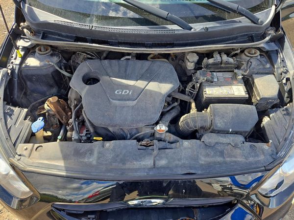 2013 HYUNDAI ACCENT GLS Premium/ SE